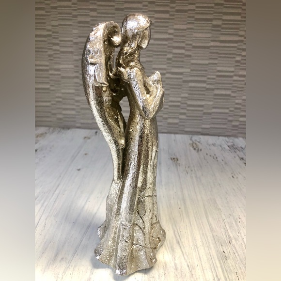 Set of 4 Angel figures. BNIB - Picture 2 of 4